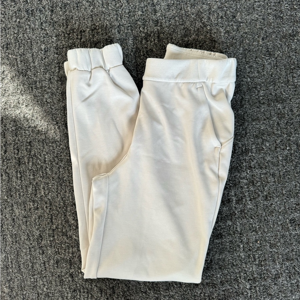 Lululemon joggers